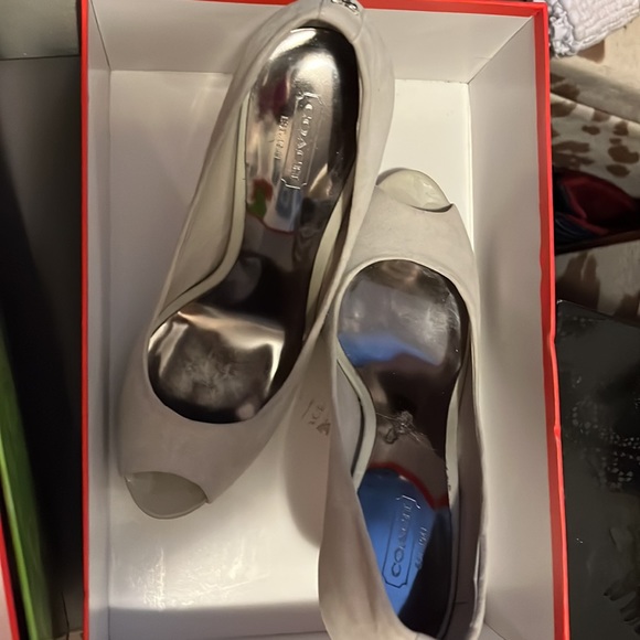 Coach suede peep toe pumps - Picture 2 of 5